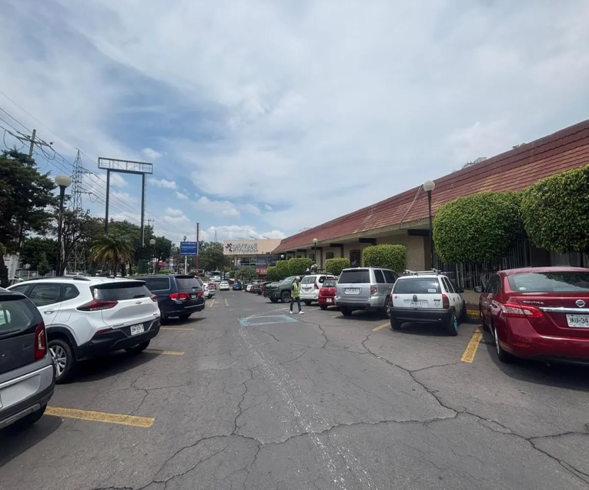 Local En Venta,Jardines Universidad,Avenida Patria 600, Zapopan, Jalisco 45110,Avenida Patria,1,prZ6VXL Local En Venta,Jardines Universidad,Avenida Patria 600, Zapopan, Jalisco 45110,Avenida Patria,1,prZ6VXL