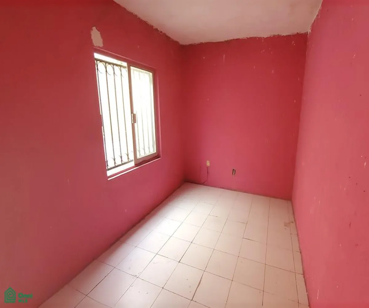 Casa En Venta,Barrio Santa Teresita,Enrique Díaz de León Norte 561, Guadalajara, Jalisco 44200, 3 Habitaciones,1 Baño,Enrique Díaz de León Norte,2,MX251010685 Casa En Venta,Barrio Santa Teresita,Enrique Díaz de León Norte 561, Guadalajara, Jalisco 44200, 3 Habitaciones,1 Baño,Enrique Díaz de León Norte,2,MX251010685