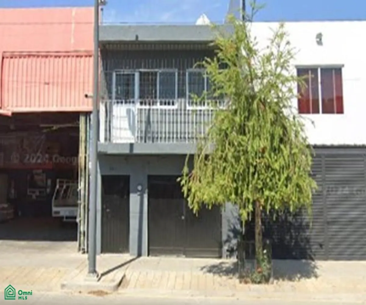 Casa En Venta,Barrio Santa Teresita,Enrique Díaz de León Norte 561, Guadalajara, Jalisco 44200, 3 Habitaciones,1 Baño,Enrique Díaz de León Norte,2,MX251010685 Casa En Venta,Barrio Santa Teresita,Enrique Díaz de León Norte 561, Guadalajara, Jalisco 44200, 3 Habitaciones,1 Baño,Enrique Díaz de León Norte,2,MX251010685