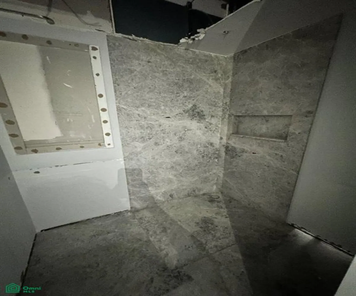 Local En Renta,Circunvalación Américas,av americas 1241, Guadalajara, Jalisco 44630, 3 Habitaciones,av americas,1,MX251010813 Local En Renta,Circunvalación Américas,av americas 1241, Guadalajara, Jalisco 44630, 3 Habitaciones,av americas,1,MX251010813