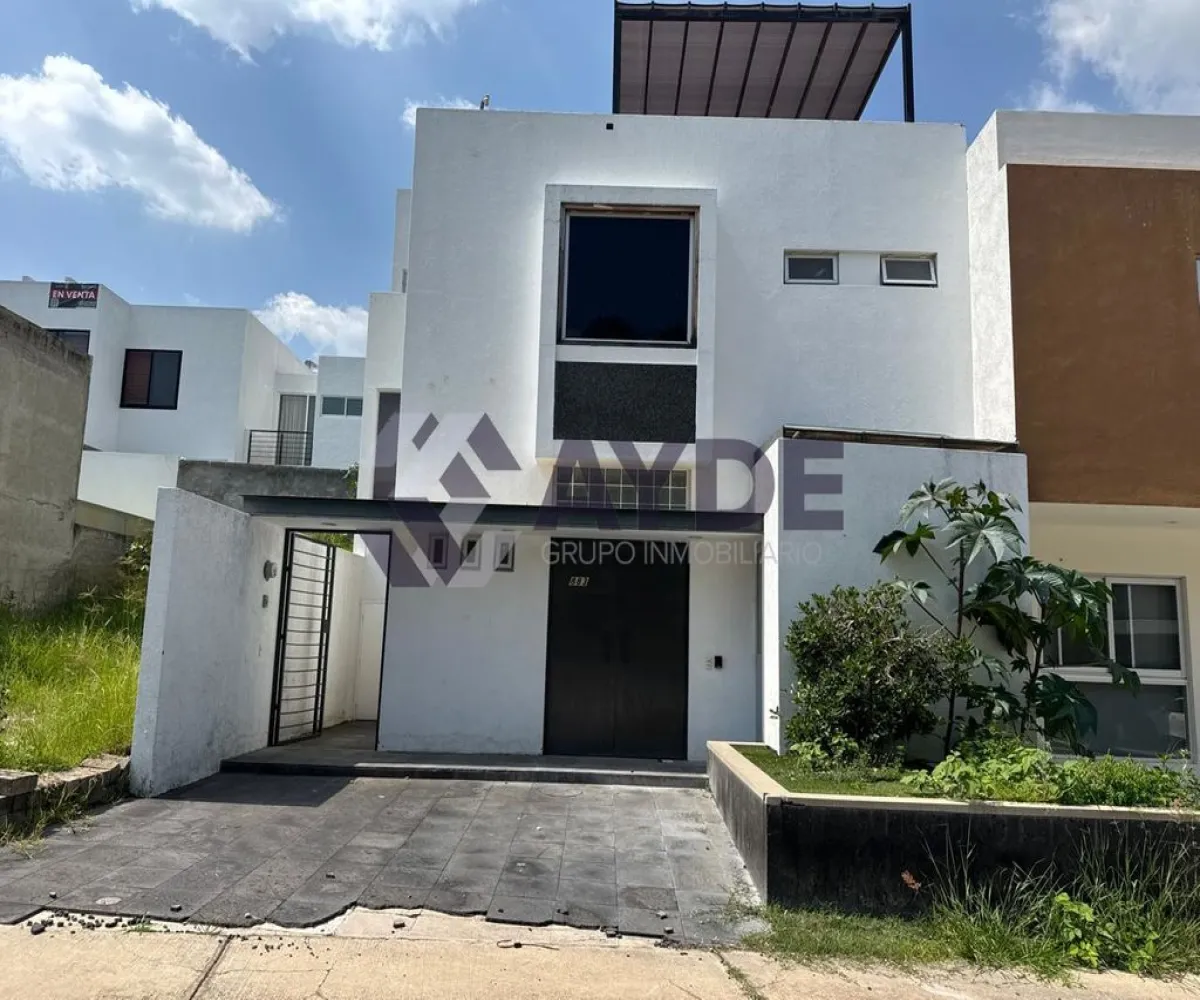 Casa En Venta,Los Gavilanes,Concordia 883, Tlajomulco de Zúñiga, Jalisco 45645, 3 Habitaciones,2 Baños,Concordia,1,pGpOg4A Casa En Venta,Los Gavilanes,Concordia 883, Tlajomulco de Zúñiga, Jalisco 45645, 3 Habitaciones,2 Baños,Concordia,1,pGpOg4A