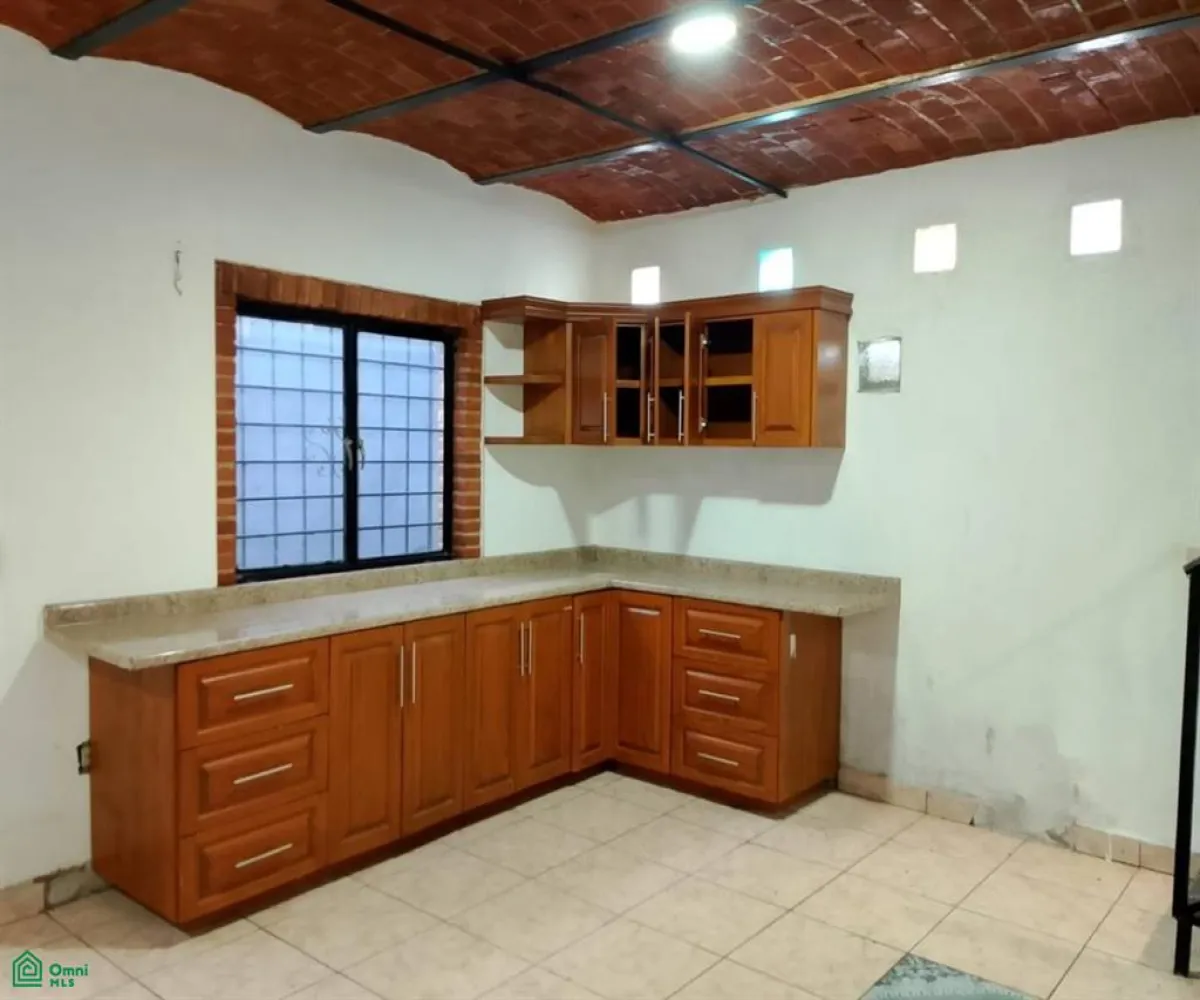 Casa En Venta,Chapala Centro,Manuel M Dieguez 612, Chapala, Jalisco 45900, 3 Habitaciones,4 Baños,Manuel M Dieguez,2,MX251011296 Casa En Venta,Chapala Centro,Manuel M Dieguez 612, Chapala, Jalisco 45900, 3 Habitaciones,4 Baños,Manuel M Dieguez,2,MX251011296