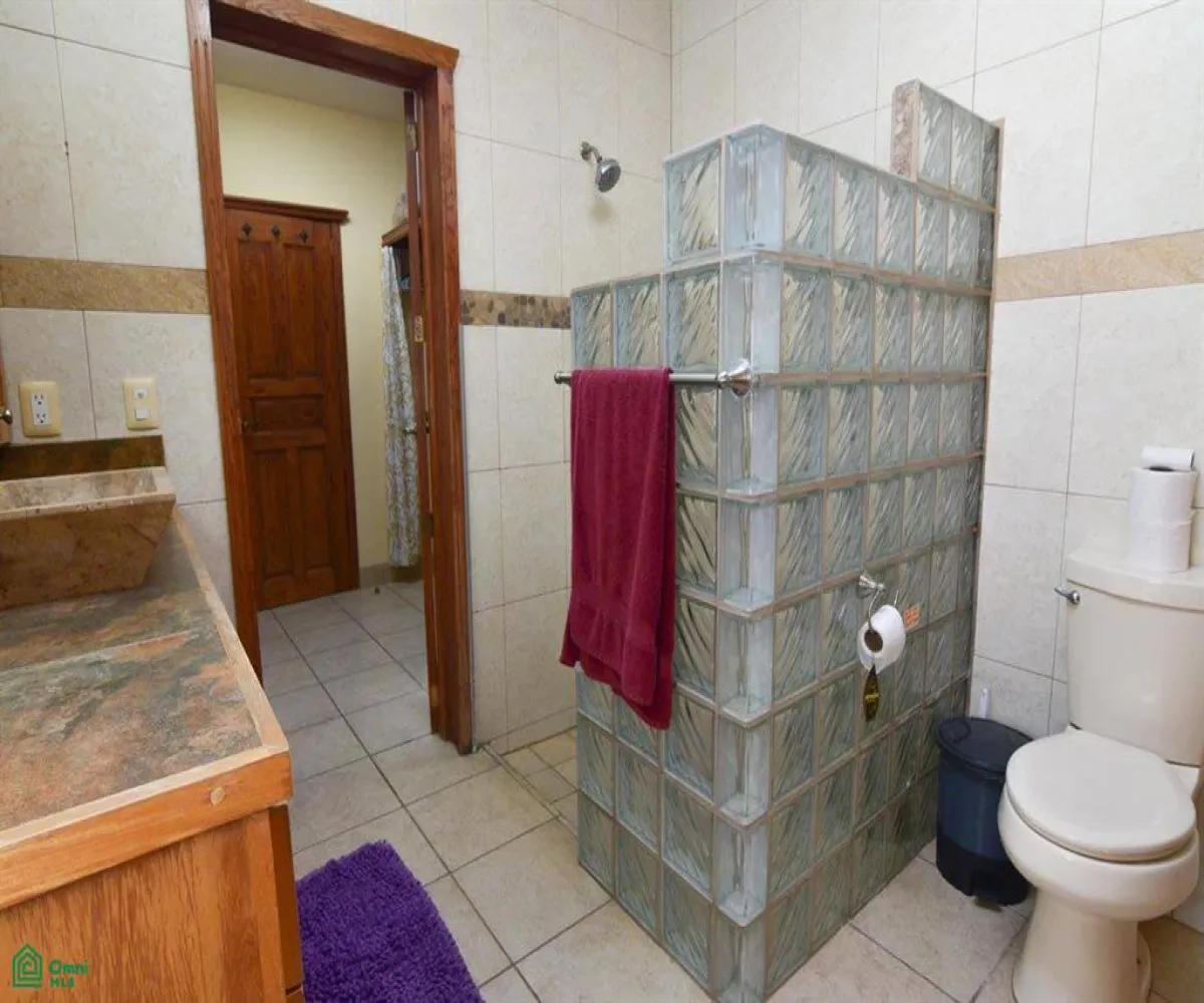 Casa En Venta,Ribera del Pilar,Los Angeles 800, Chapala, Jalisco 45906, 2 Habitaciones,2 Baños,Los Angeles,MX251011331 Casa En Venta,Ribera del Pilar,Los Angeles 800, Chapala, Jalisco 45906, 2 Habitaciones,2 Baños,Los Angeles,MX251011331