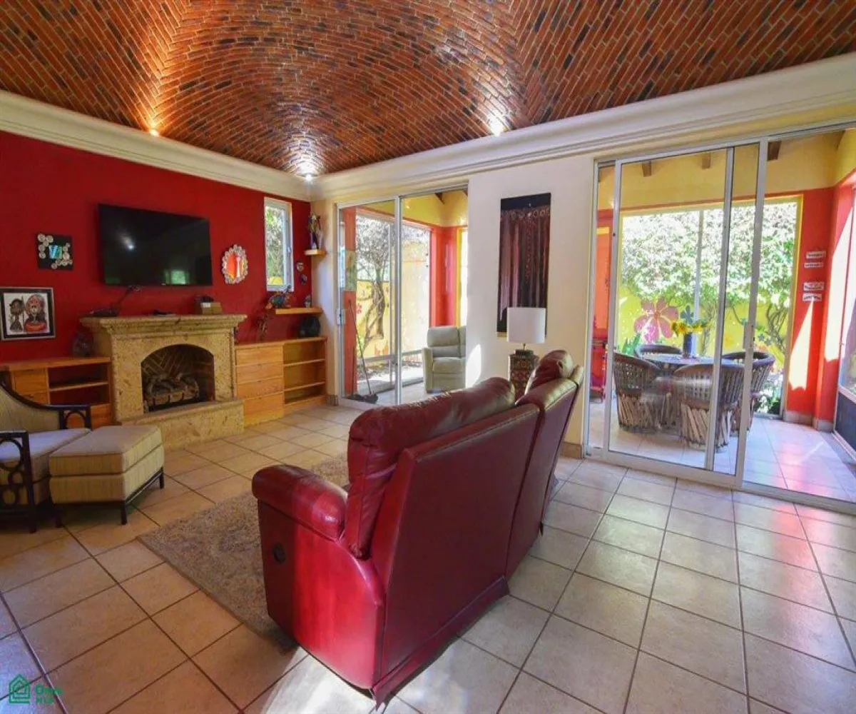 Casa En Venta,Ribera del Pilar,Los Angeles 800, Chapala, Jalisco 45906, 2 Habitaciones,2 Baños,Los Angeles,MX251011331 Casa En Venta,Ribera del Pilar,Los Angeles 800, Chapala, Jalisco 45906, 2 Habitaciones,2 Baños,Los Angeles,MX251011331