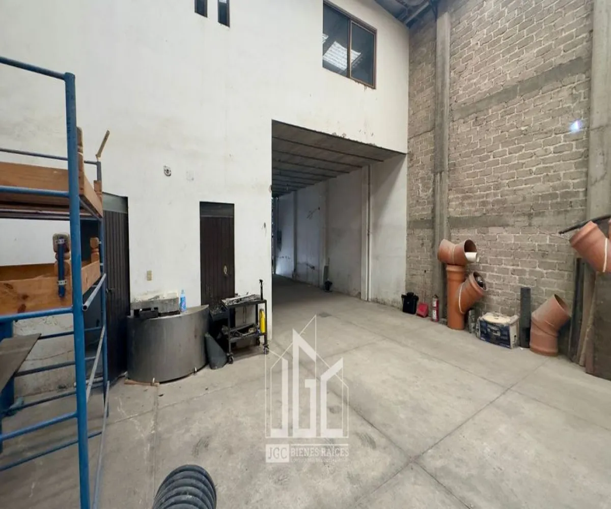 Bodega En Venta,El Vergel,Calle Río Santiago 478, San Pedro Tlaquepaque, Jalisco 45595,1 Baño,Calle Río Santiago,2,poxqdLC