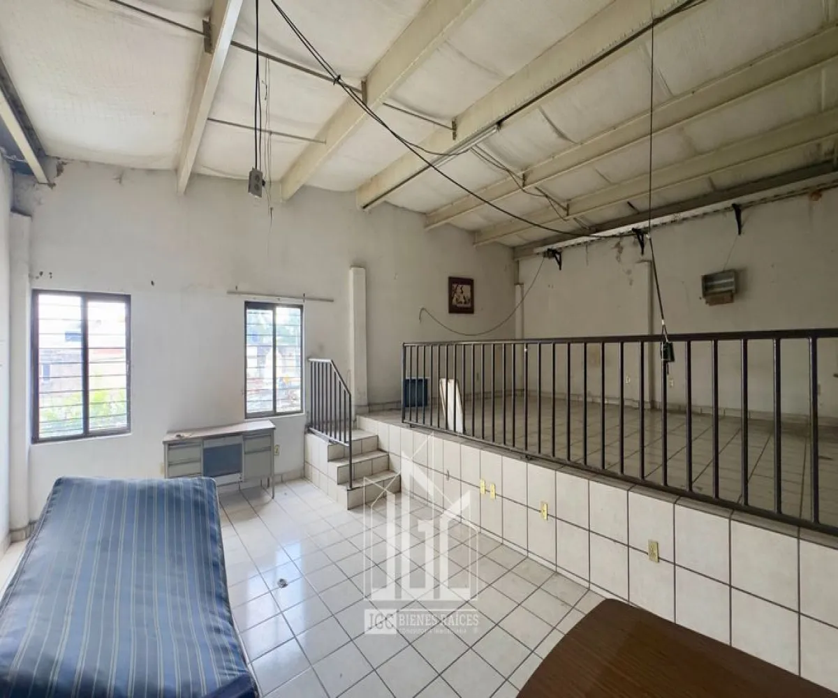 Bodega En Venta,El Vergel,Calle Río Santiago 480, San Pedro Tlaquepaque, Jalisco 45595,3 Baños,Calle Río Santiago,2,p6DZFW4