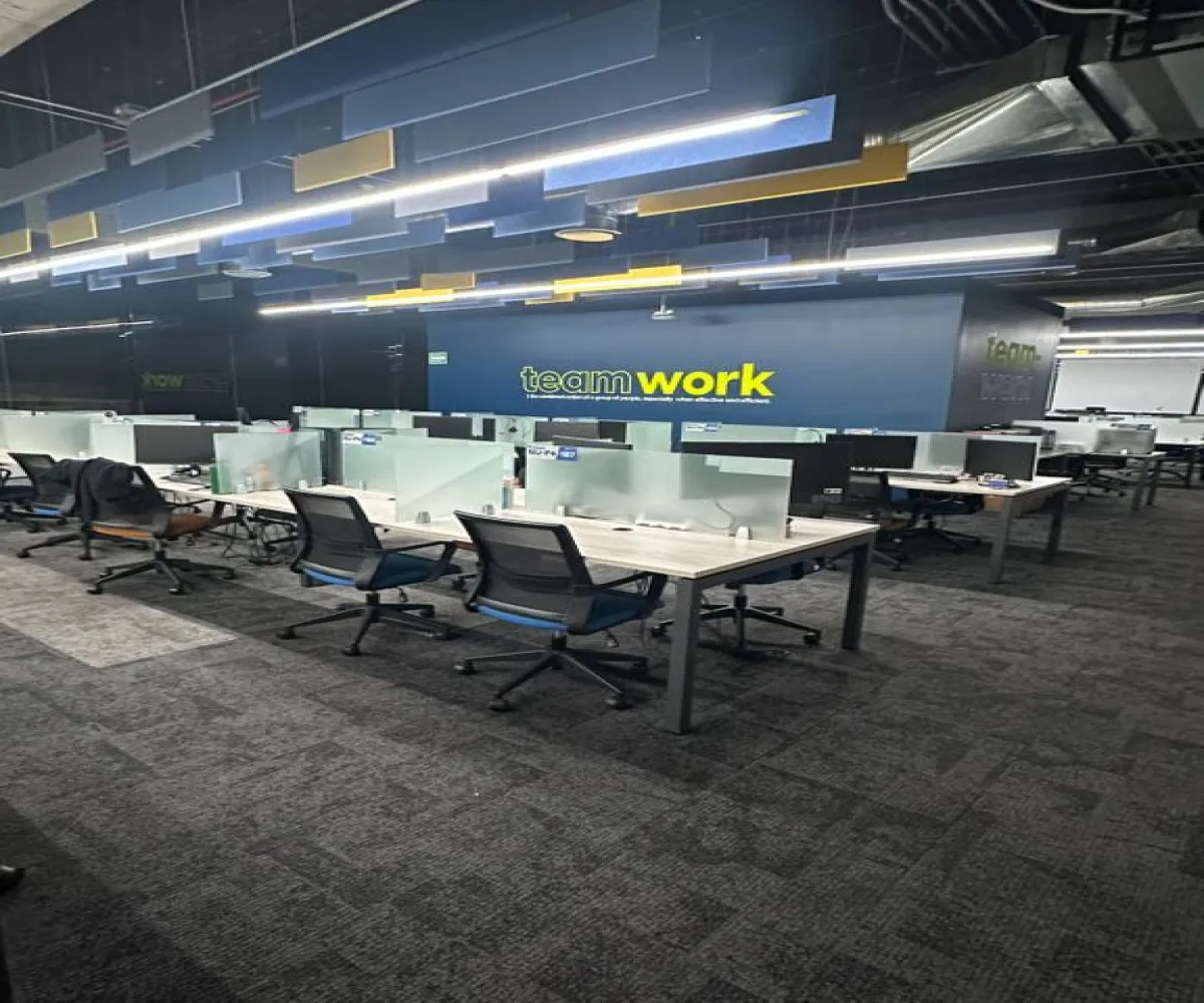 Oficina En Renta,Loma Real,Avenida Naciones Unidas 6780, Zapopan, Jalisco 45129,Avenida Naciones Unidas,1,pOEGMzi