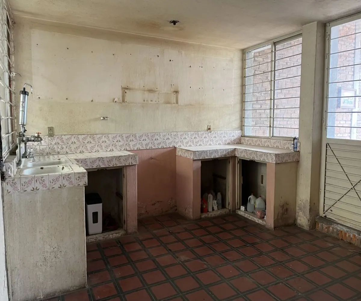 Casa En Venta,Prados Vallarta,A la meseta 140, Zapopan, Jalisco 45020, 6 Habitaciones,3 Baños,A la meseta,1,peAwms5