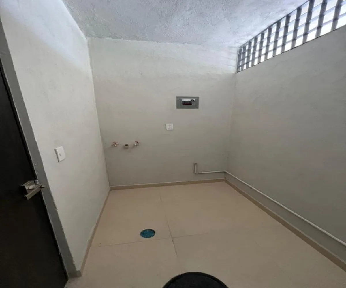 Casa En Venta,ZOI SANTA ANITA,Enrique Limón Díaz 404, Tlajomulco de Zúñiga, Jalisco 45645, 3 Habitaciones,2 Baños,Enrique Limón Díaz,1,peiU53j