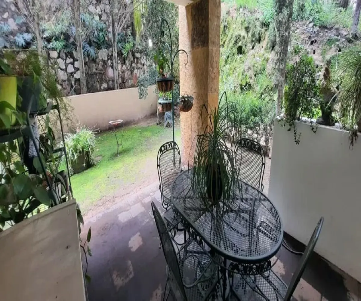 Casa En Venta,El Cielo Country Club,Paseo del Palomar 230 F, Tlajomulco de Zúñiga, Jalisco 45643, 3 Habitaciones,3 Baños,Paseo del Palomar,1,pLQofuG