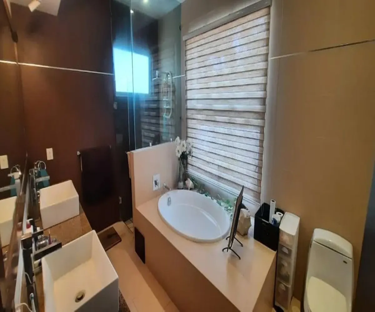 Casa En Venta,El Cielo Country Club,Paseo del Palomar 230 F, Tlajomulco de Zúñiga, Jalisco 45643, 3 Habitaciones,3 Baños,Paseo del Palomar,1,pLQofuG