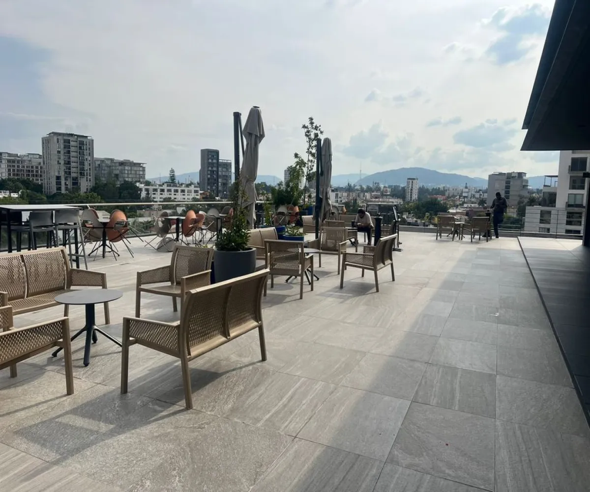 Oficina En Renta,Loma Real,Avenida Naciones Unidas 6780, Zapopan, Jalisco 45110,Avenida Naciones Unidas,1,pG4swRK