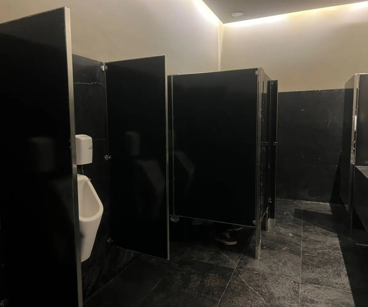 Oficina En Renta,Loma Real,Avenida Naciones Unidas 6780, Zapopan, Jalisco 45110,Avenida Naciones Unidas,1,pG4swRK