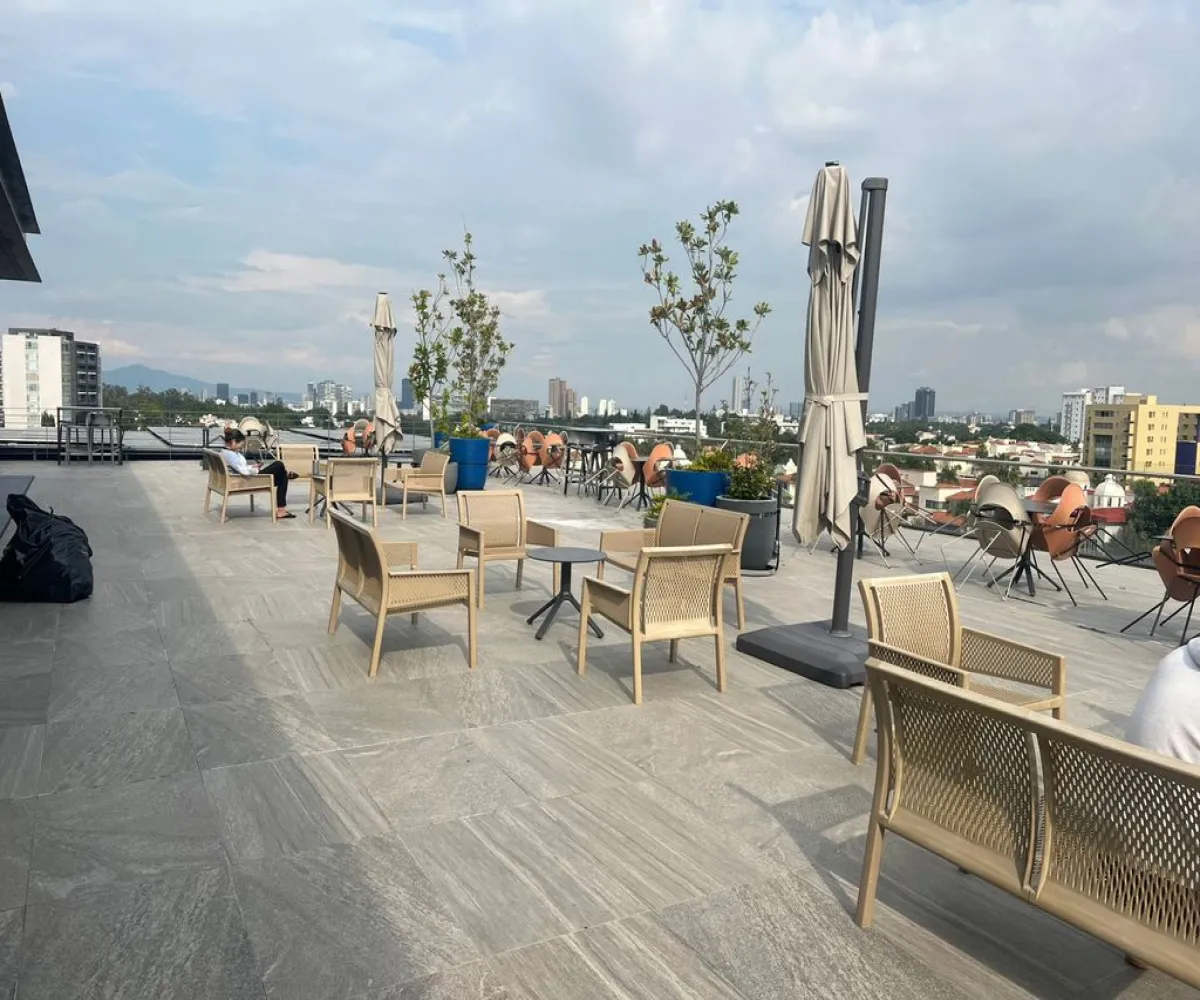 Oficina En Renta,Loma Real,Avenida Naciones Unidas 6780, Zapopan, Jalisco 45110,Avenida Naciones Unidas,1,pG4swRK