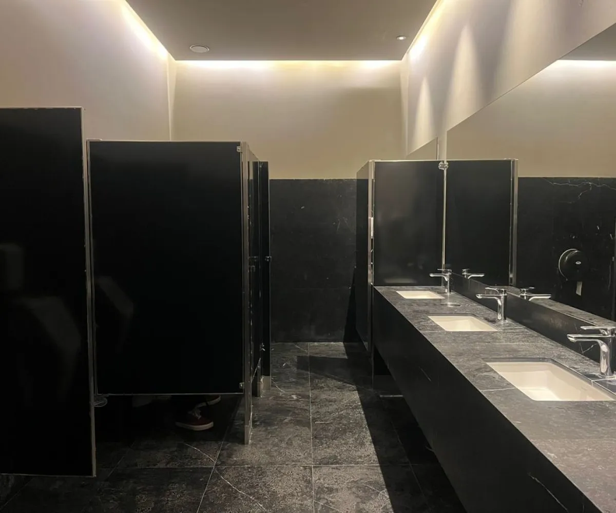 Oficina En Renta,Loma Real,Avenida Naciones Unidas 6780, Zapopan, Jalisco 45110,Avenida Naciones Unidas,1,pG4swRK