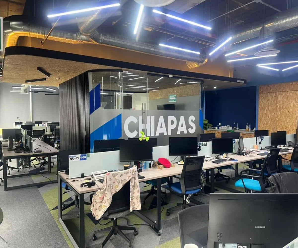 Oficina En Renta,Loma Real,Avenida Naciones Unidas 6780, Zapopan, Jalisco 45110,Avenida Naciones Unidas,1,pG4swRK