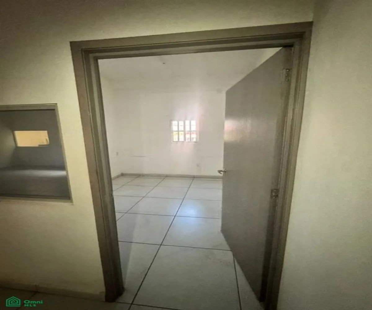 Bodega En Venta,Guadalajara Centro,8 de julio 457, Guadalajara, Jalisco 44100,8 de julio,2,MX251012238