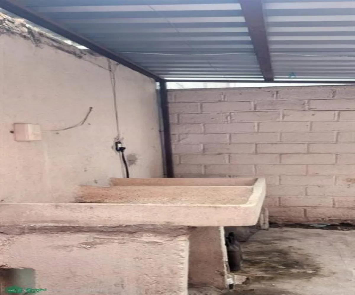 Casa En Venta,Jardines Del Valle,Valle de las Turmalinas 2813, Zapopan, Jalisco 45138, 3 Habitaciones,2 Baños,Valle de las Turmalinas,2,MX251012442