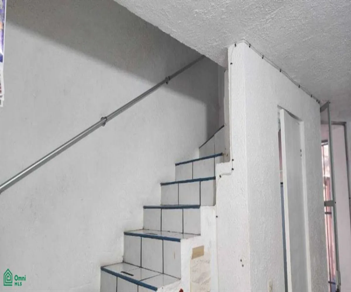 Casa En Venta,Jardines Del Valle,Valle de las Turmalinas 2813, Zapopan, Jalisco 45138, 3 Habitaciones,2 Baños,Valle de las Turmalinas,2,MX251012442