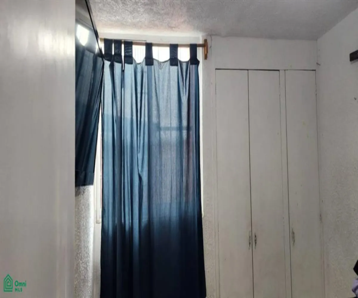 Casa En Venta,Jardines Del Valle,Valle de las Turmalinas 2813, Zapopan, Jalisco 45138, 3 Habitaciones,2 Baños,Valle de las Turmalinas,2,MX251012442