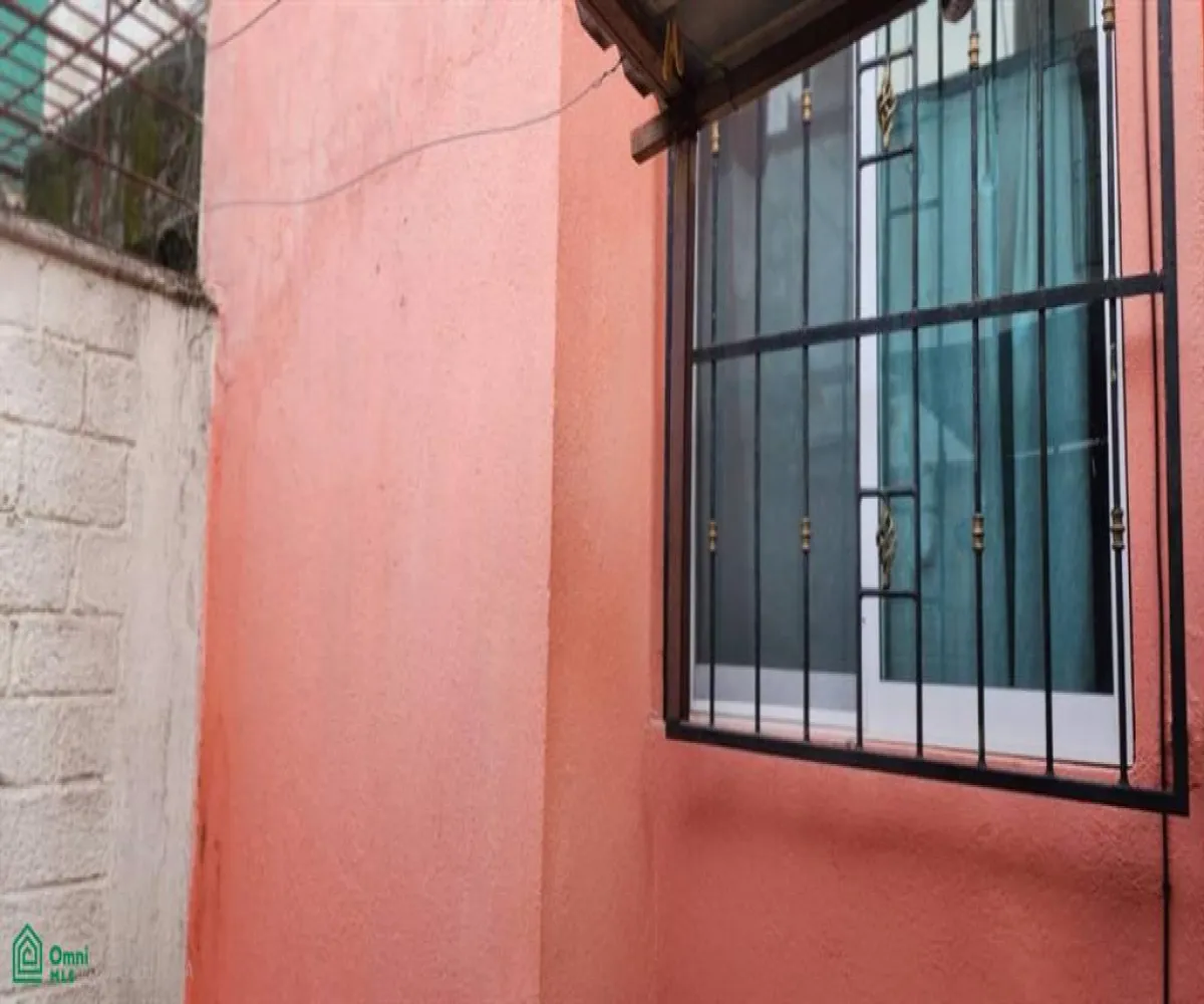 Casa En Venta,Jardines Del Valle,Valle de las Turmalinas 2813, Zapopan, Jalisco 45138, 3 Habitaciones,2 Baños,Valle de las Turmalinas,2,MX251012442