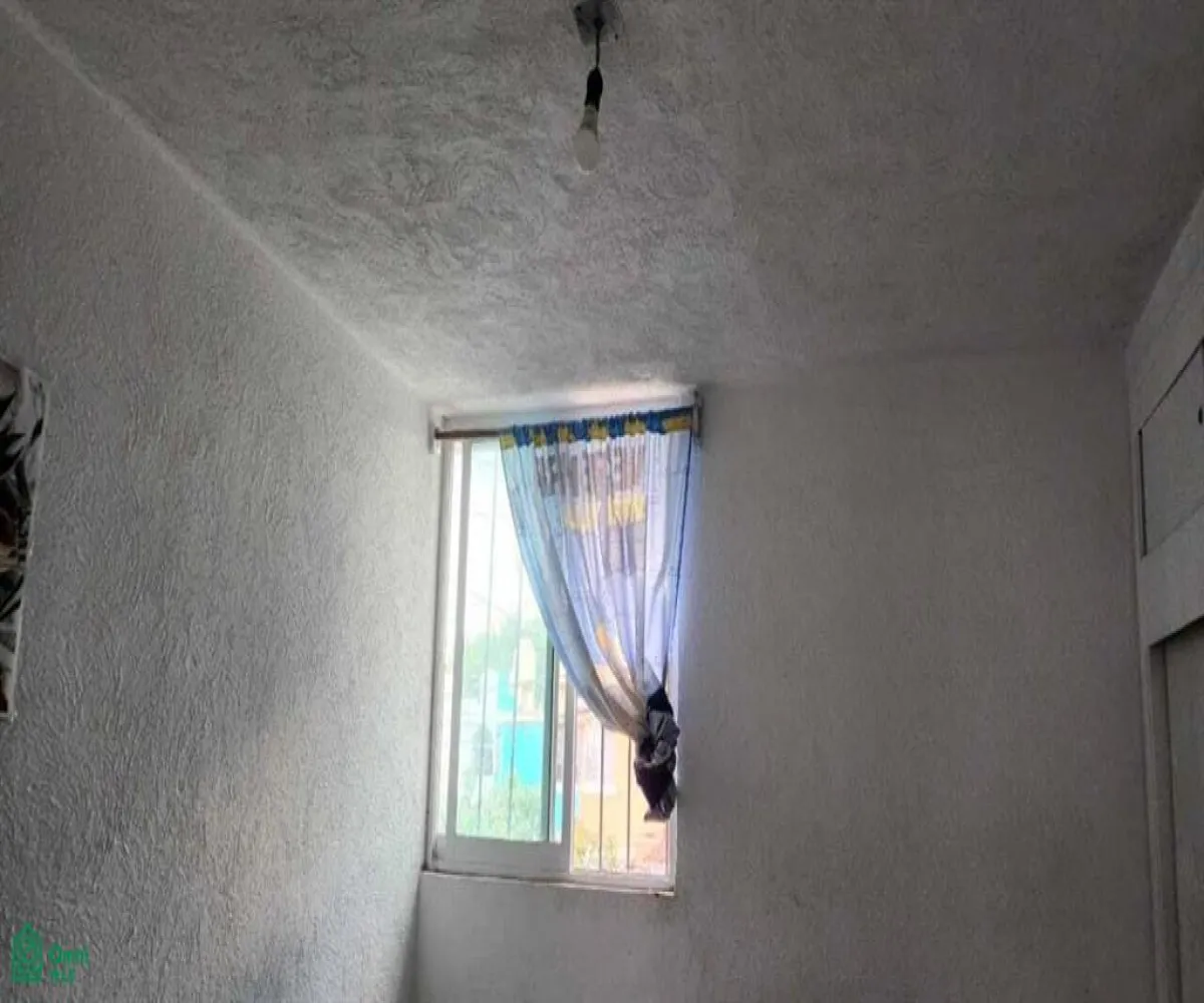 Casa En Venta,Jardines Del Valle,Valle de las Turmalinas 2813, Zapopan, Jalisco 45138, 3 Habitaciones,2 Baños,Valle de las Turmalinas,2,MX251012442