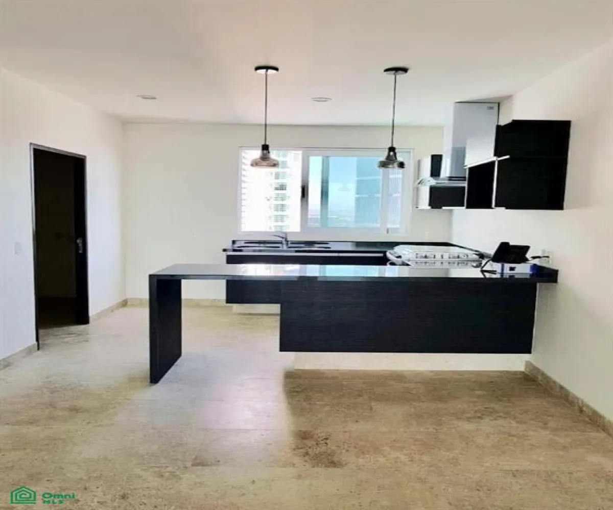 Departamento En Renta,Puerta de Hierro,Av. Pseo Royal Country Torre Attala ., Zapopan, Jalisco 45116, 3 Habitaciones,2 Baños,Av. Pseo Royal Country Torre Attala,MX25995304