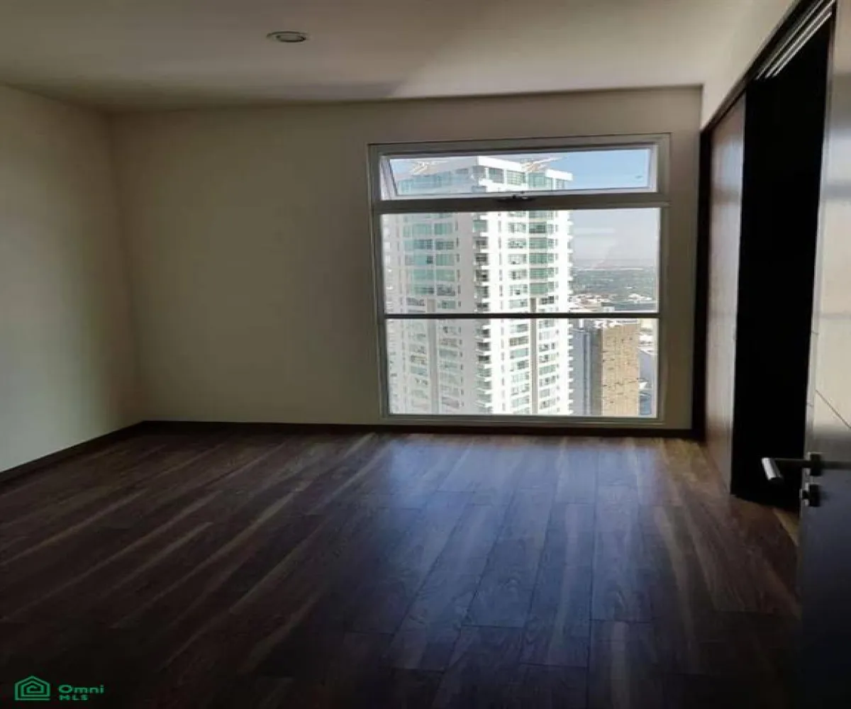 Departamento En Renta,Puerta de Hierro,Av. Pseo Royal Country Torre Attala ., Zapopan, Jalisco 45116, 3 Habitaciones,2 Baños,Av. Pseo Royal Country Torre Attala,MX25995304