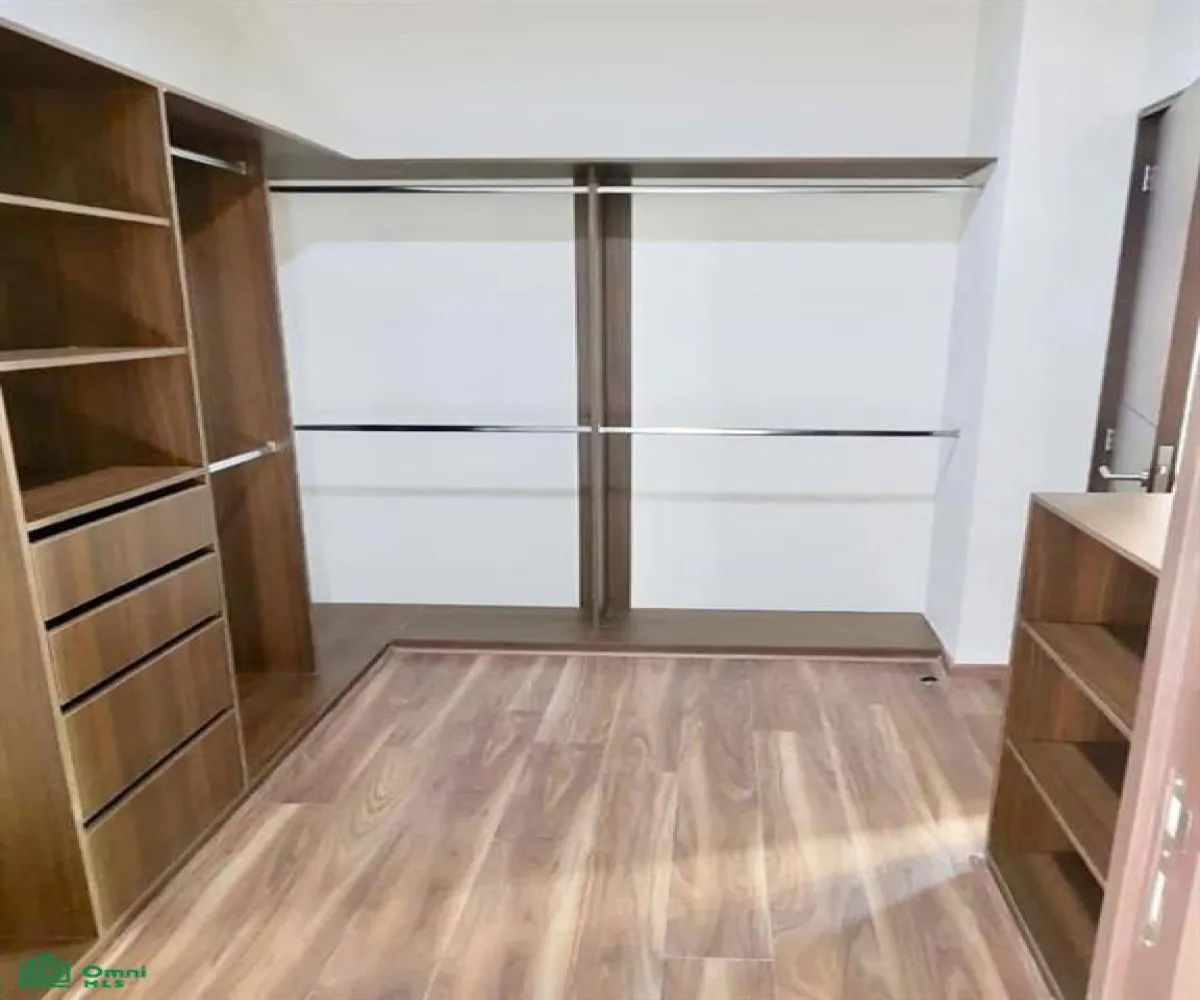 Departamento En Renta,Puerta de Hierro,Av. Pseo Royal Country Torre Attala ., Zapopan, Jalisco 45116, 3 Habitaciones,2 Baños,Av. Pseo Royal Country Torre Attala,MX25995304