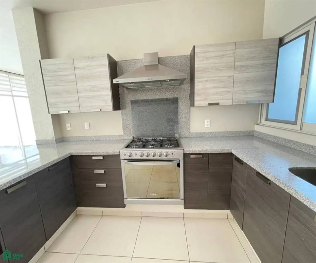 Casa En Renta,La Cima,La Cima 575 - 34 Coto A, Zapopan, Jalisco 45132, 3 Habitaciones,2 Baños,La Cima,2,MX25995412