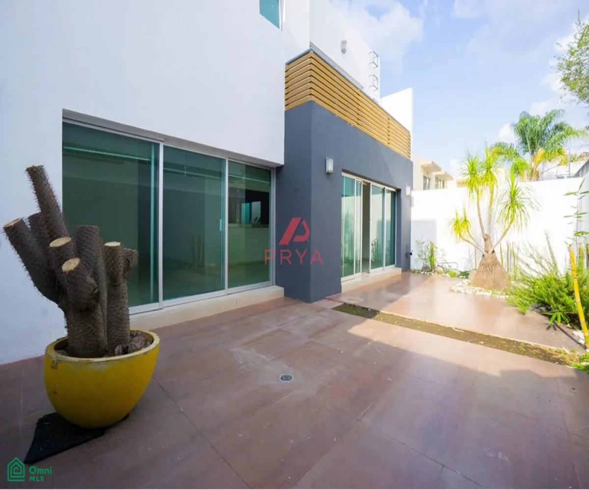 Casa En Renta,Los Olivos,Avenida Ramón Corona 2748, Zapopan, Jalisco 45019, 4 Habitaciones,5 Baños,Avenida Ramón Corona,2,MX25996227