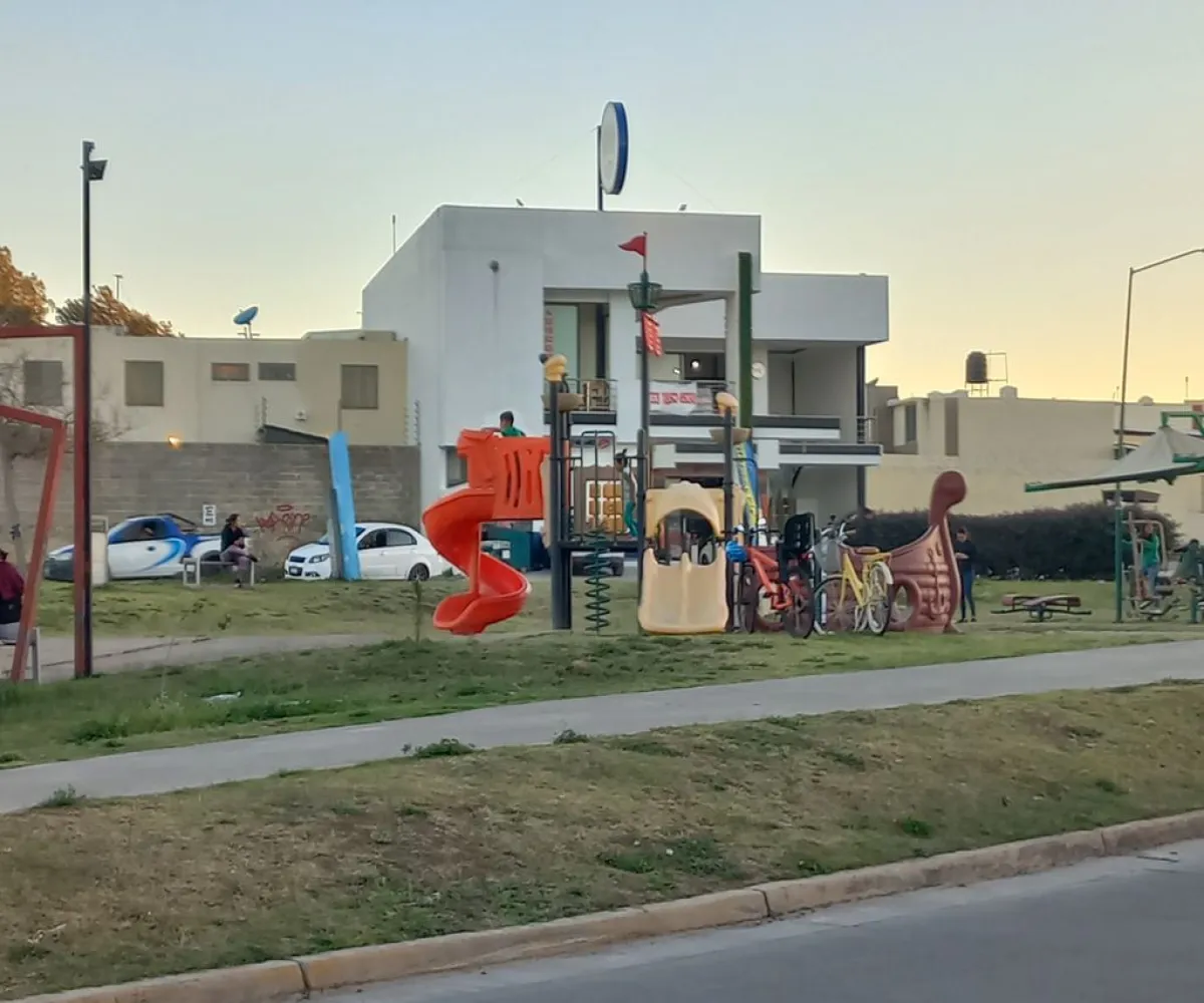 Casa En Venta,Los Tréboles,La Fortuna 2113, Zapopan, Jalisco 45200, 2 Habitaciones,1 Baño,La Fortuna,2,pvS0BkG