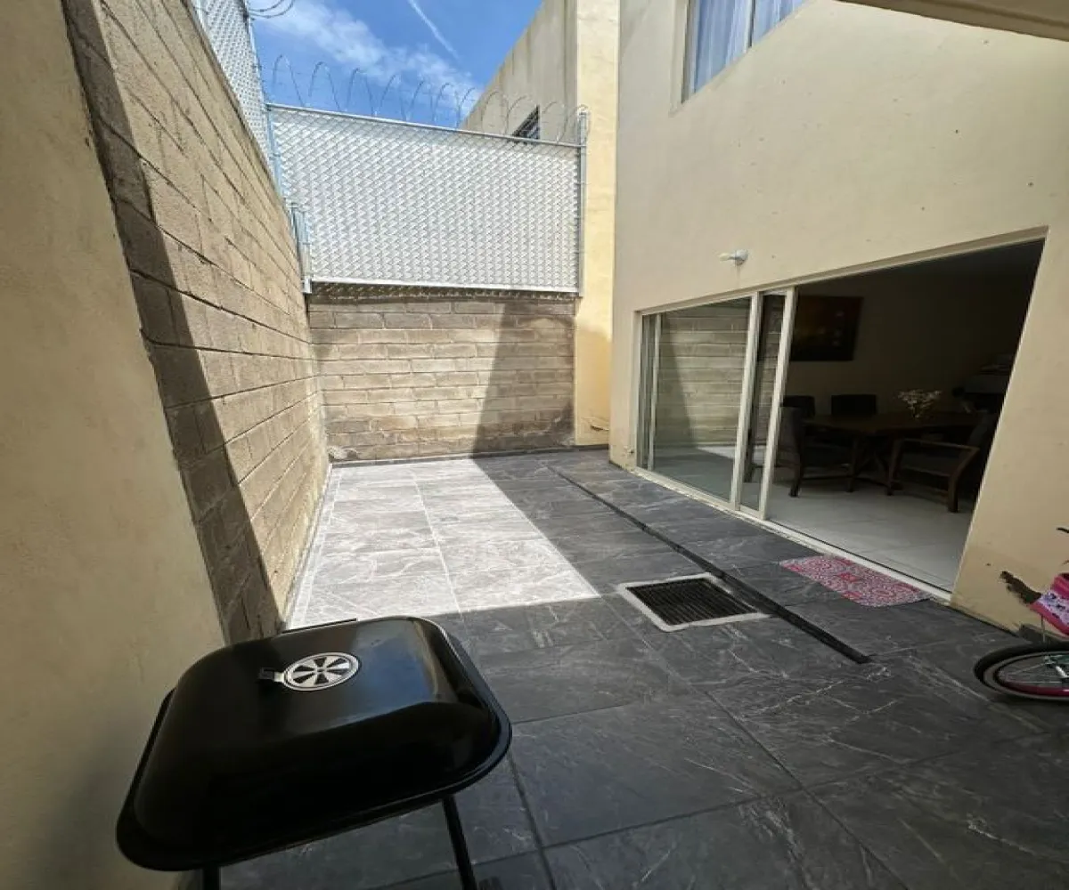 Casa En Venta,alta california,Alta California 62 62, Tlajomulco de Zúñiga, Jalisco 45650, 3 Habitaciones,2 Baños,Alta California,2,pzhf7sO