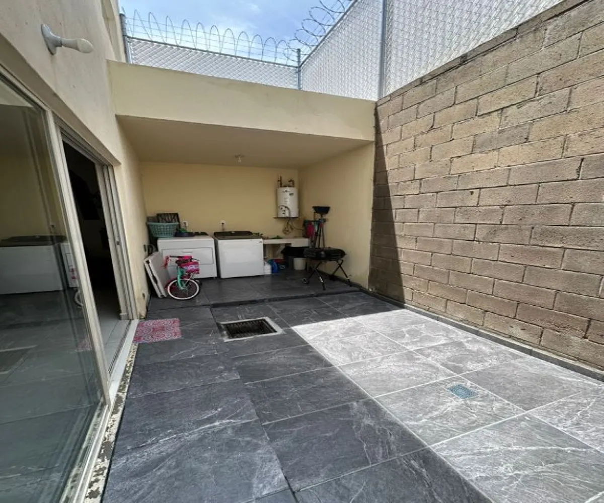 Casa En Venta,alta california,Alta California 62 62, Tlajomulco de Zúñiga, Jalisco 45650, 3 Habitaciones,2 Baños,Alta California,2,pzhf7sO