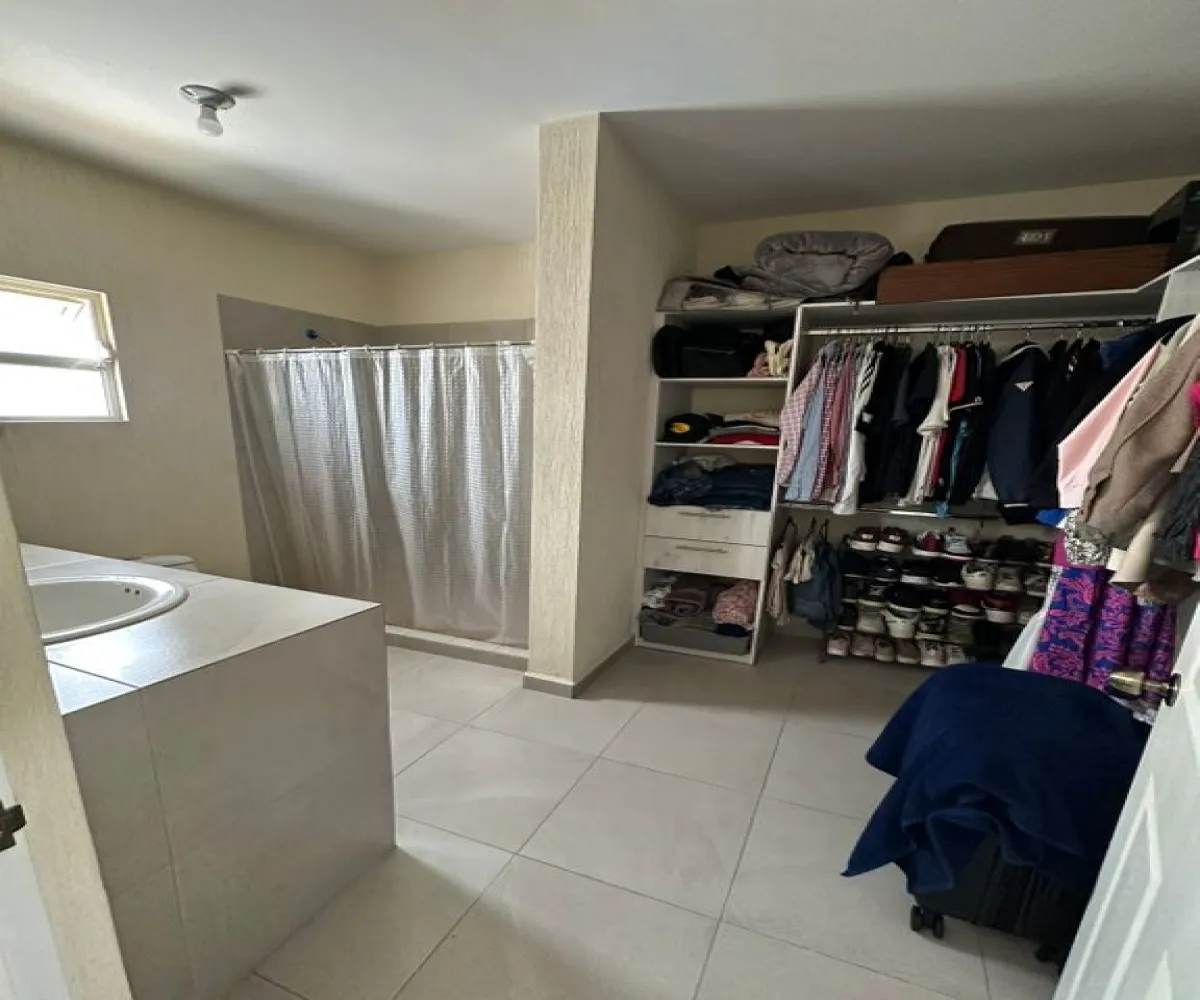 Casa En Venta,alta california,Alta California 62 62, Tlajomulco de Zúñiga, Jalisco 45650, 3 Habitaciones,2 Baños,Alta California,2,pzhf7sO