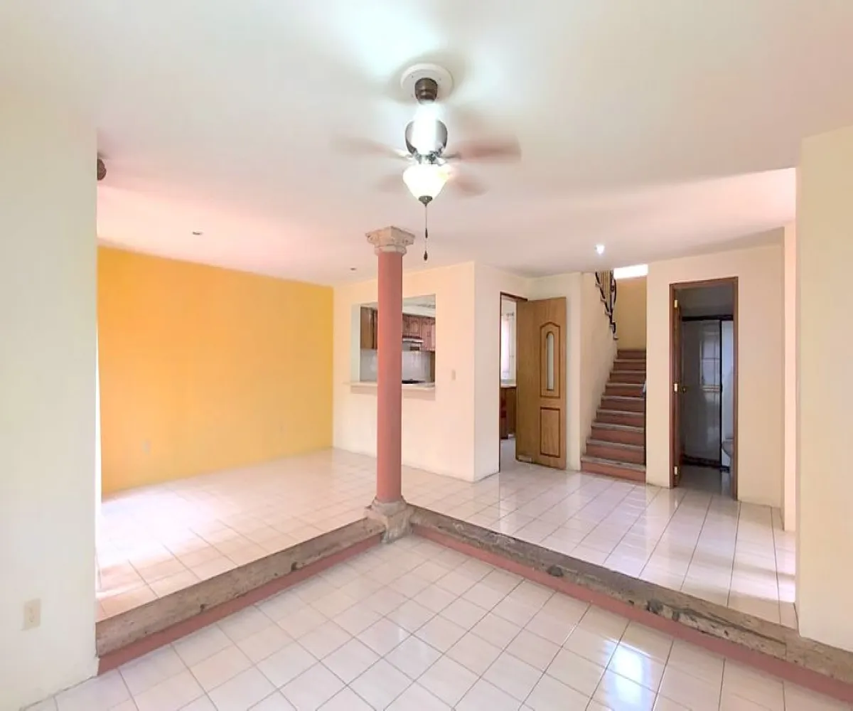 Casa En Venta,Lomas del Country,Calle Jaime Nunó 1693, Guadalajara, Jalisco 44610, 5 Habitaciones,3 Baños,Calle Jaime Nunó,2,pghyl1L