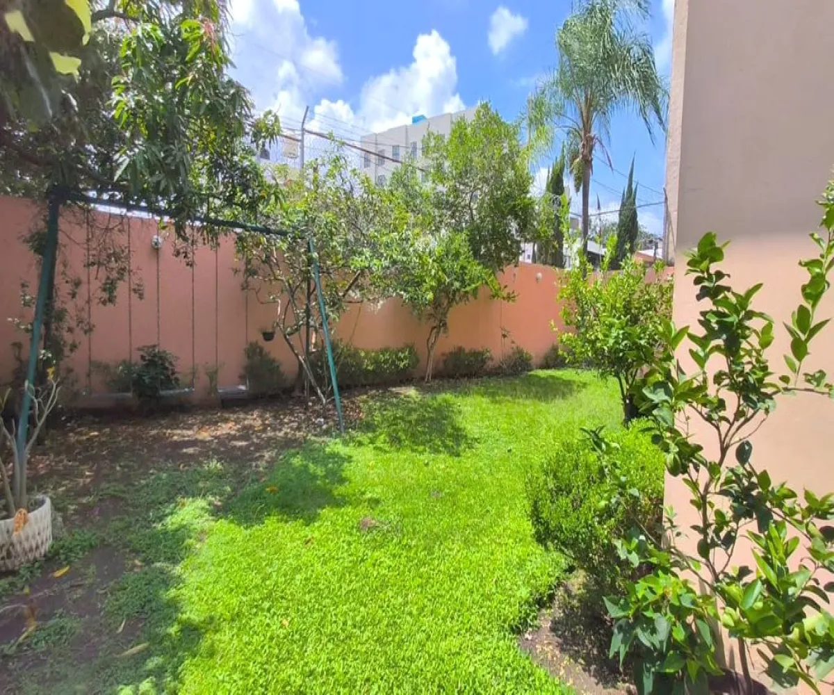 Casa En Venta,Lomas del Country,Calle Jaime Nunó 1693, Guadalajara, Jalisco 44610, 5 Habitaciones,3 Baños,Calle Jaime Nunó,2,pghyl1L