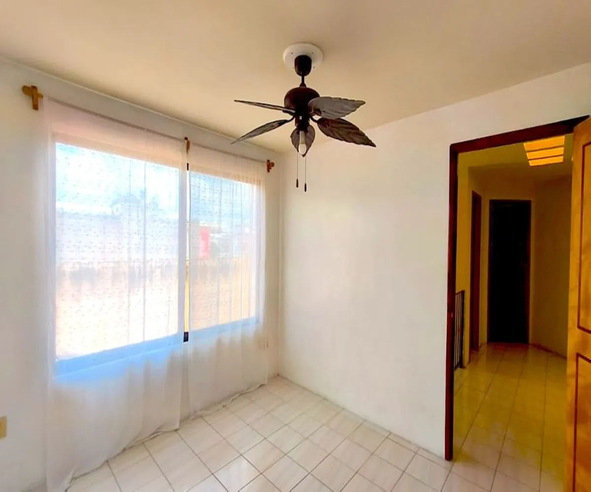 Casa En Venta,Lomas del Country,Calle Jaime Nunó 1693, Guadalajara, Jalisco 44610, 5 Habitaciones,3 Baños,Calle Jaime Nunó,2,pghyl1L