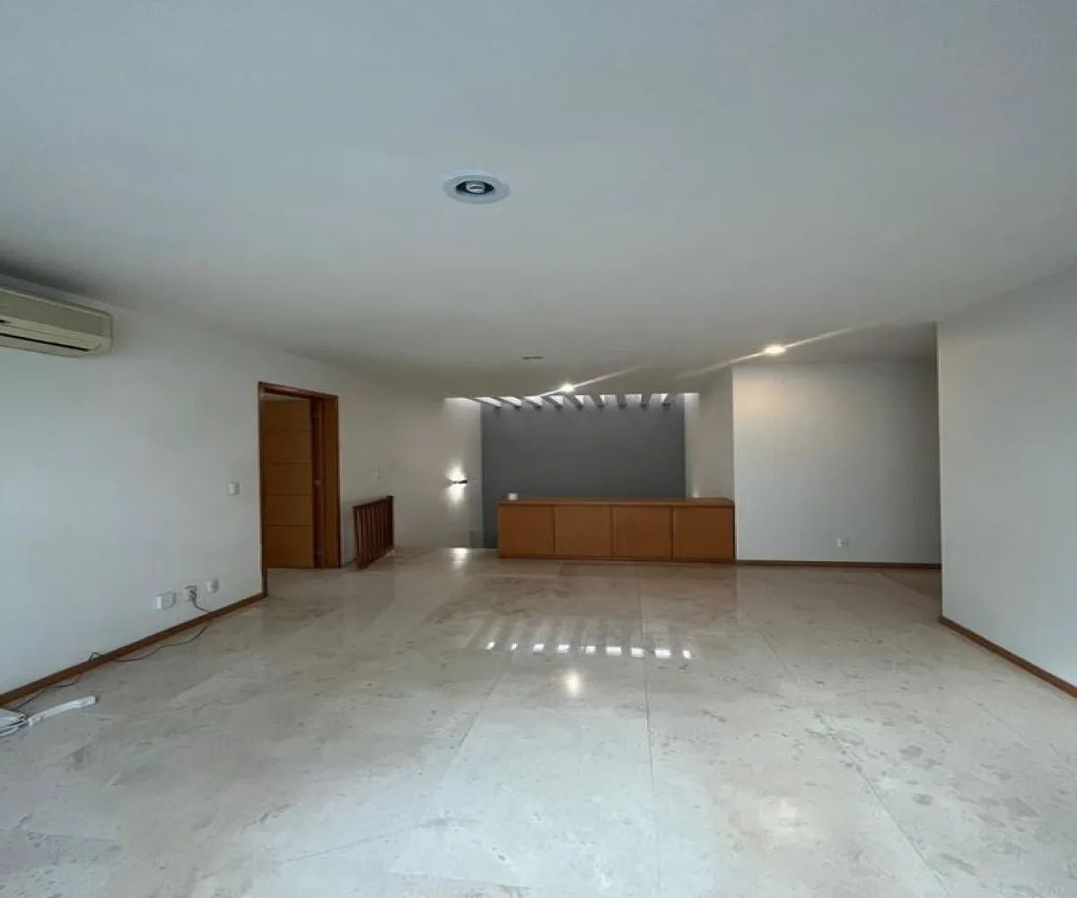 Casa En Venta,Valle Real,Paseo de los valles S/N, Zapopan, Jalisco 45019, 5 Habitaciones,5 Baños,Paseo de los valles,1,pUZMNcn