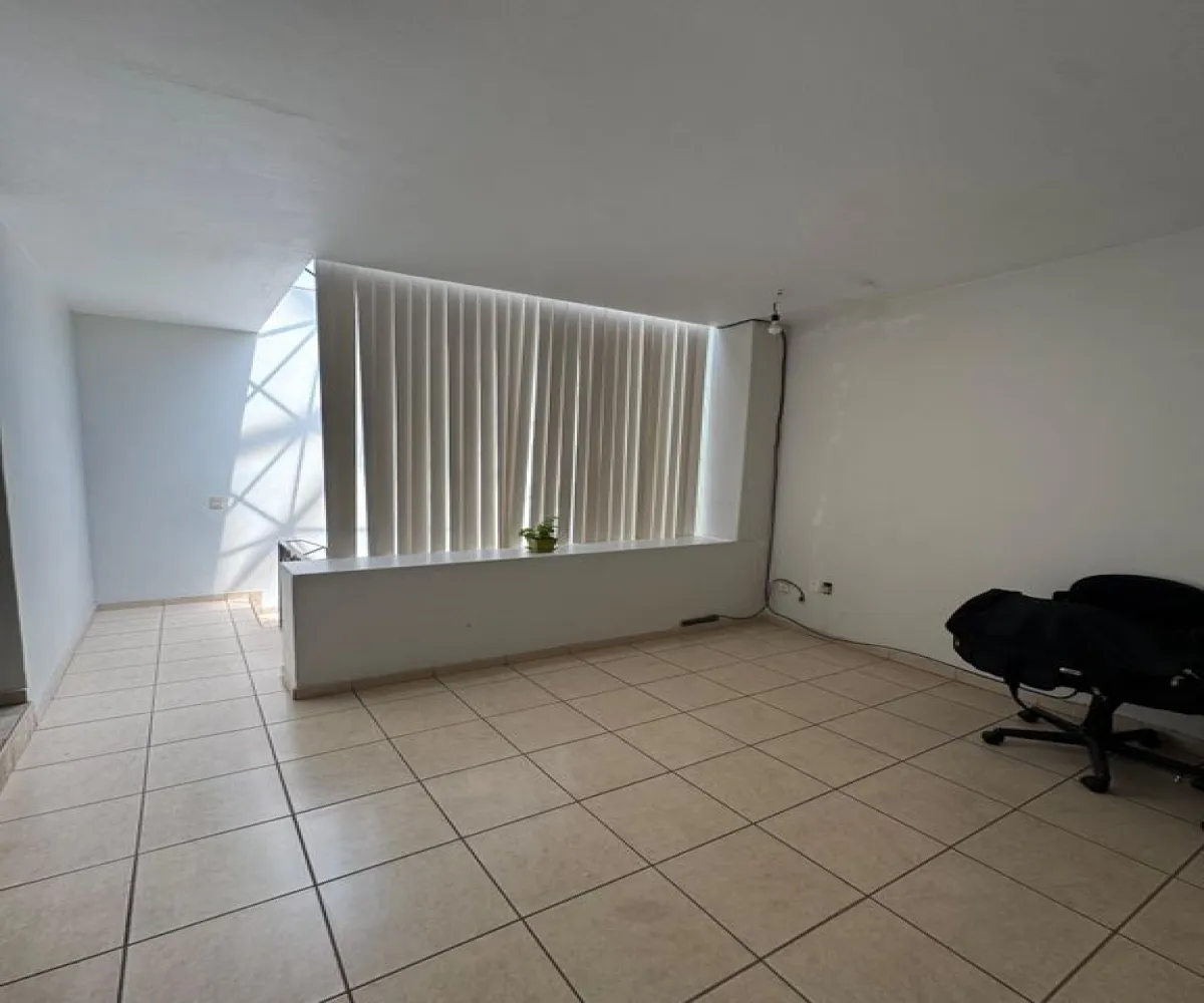 Casa En Venta,Lomas Universidad,Calle Lemonnier S/N, Zapopan, Jalisco 45016, 4 Habitaciones,2 Baños,Calle Lemonnier,1,pz8ysvm