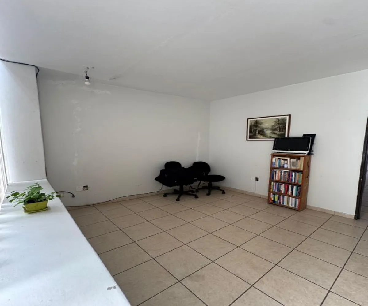 Casa En Venta,Lomas Universidad,Calle Lemonnier S/N, Zapopan, Jalisco 45016, 4 Habitaciones,2 Baños,Calle Lemonnier,1,pz8ysvm