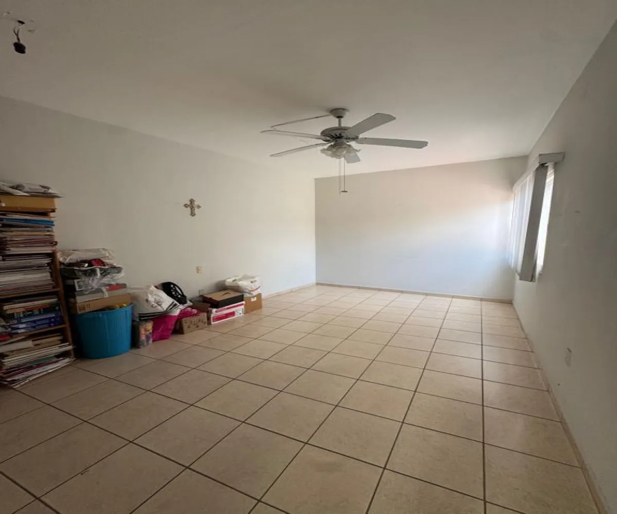 Casa En Venta,Lomas Universidad,Calle Lemonnier S/N, Zapopan, Jalisco 45016, 4 Habitaciones,2 Baños,Calle Lemonnier,1,pz8ysvm