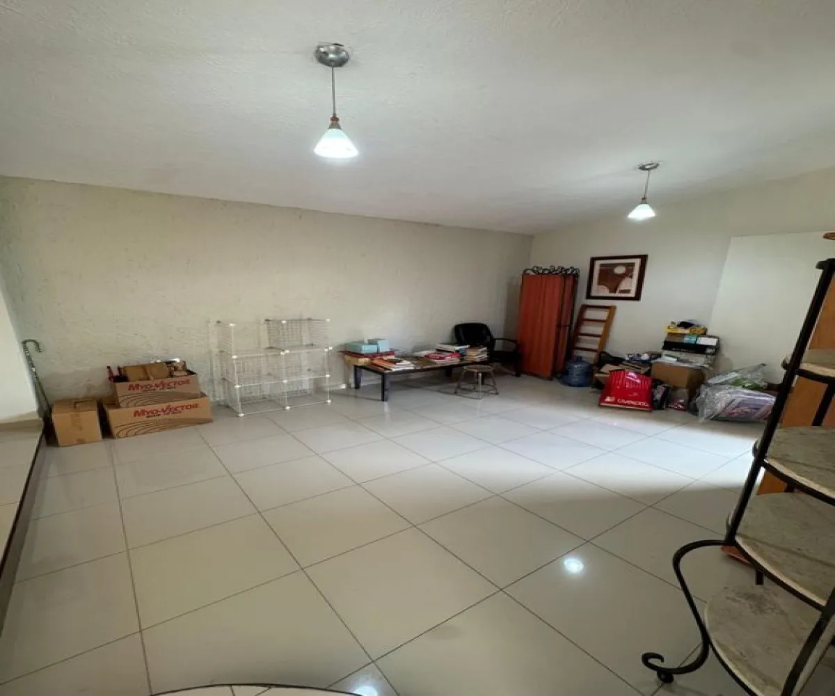 Casa En Venta,Lomas Universidad,Calle Lemonnier S/N, Zapopan, Jalisco 45016, 4 Habitaciones,2 Baños,Calle Lemonnier,1,pz8ysvm