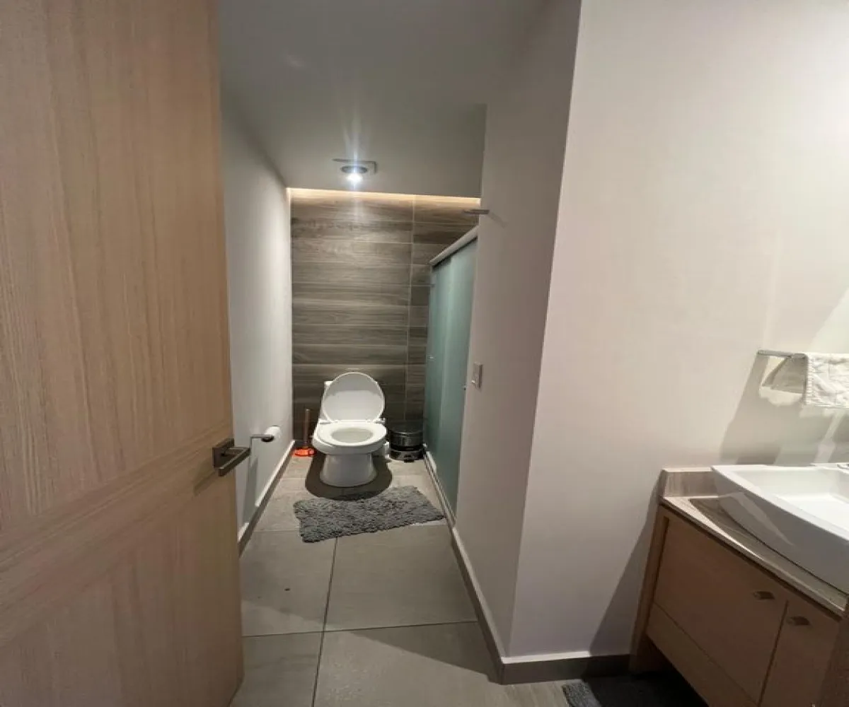 Departamento En Venta,Arcos Vallarta,C. Calderon de la barca 26, Guadalajara, Jalisco 44130, 2 Habitaciones,2 Baños,C. Calderon de la barca,1,pN5orJ9