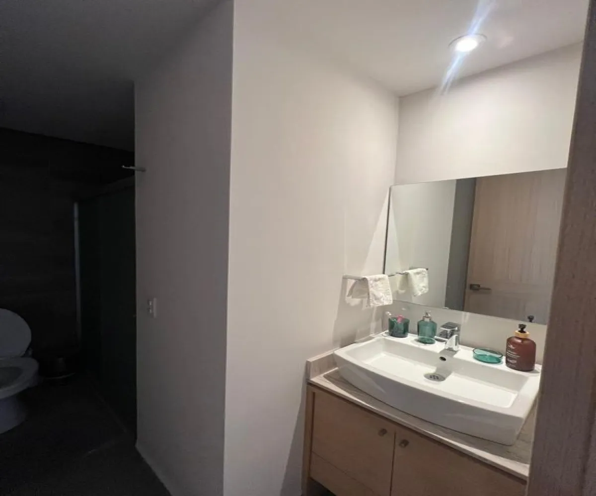 Departamento En Venta,Arcos Vallarta,C. Calderon de la barca 26, Guadalajara, Jalisco 44130, 2 Habitaciones,2 Baños,C. Calderon de la barca,1,pN5orJ9