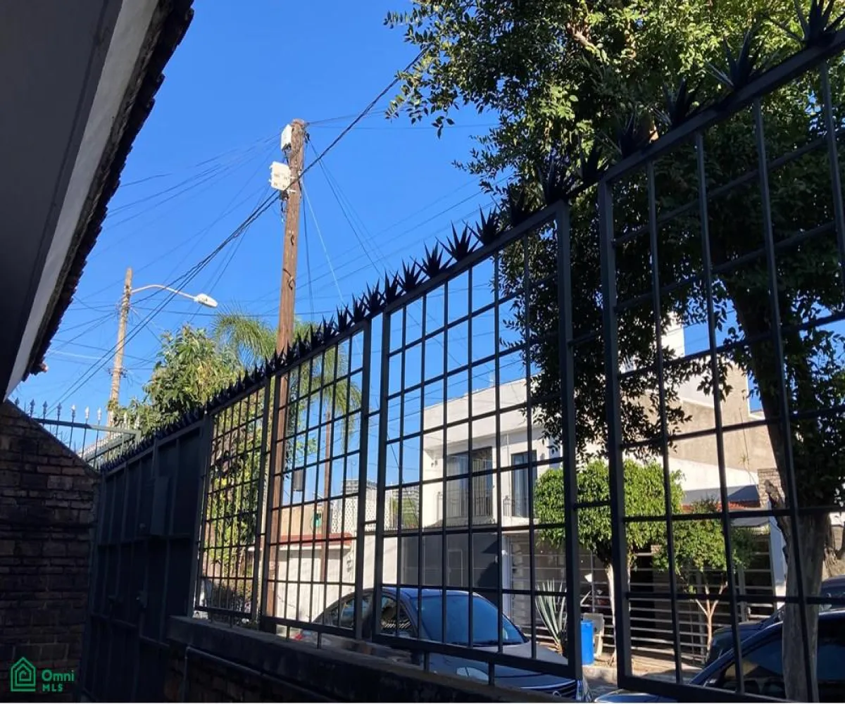 Casa En Venta,Prados Vallarta,A la meseta 140, Zapopan, Jalisco 45020, 6 Habitaciones,3 Baños,A la meseta,2,MX251012581