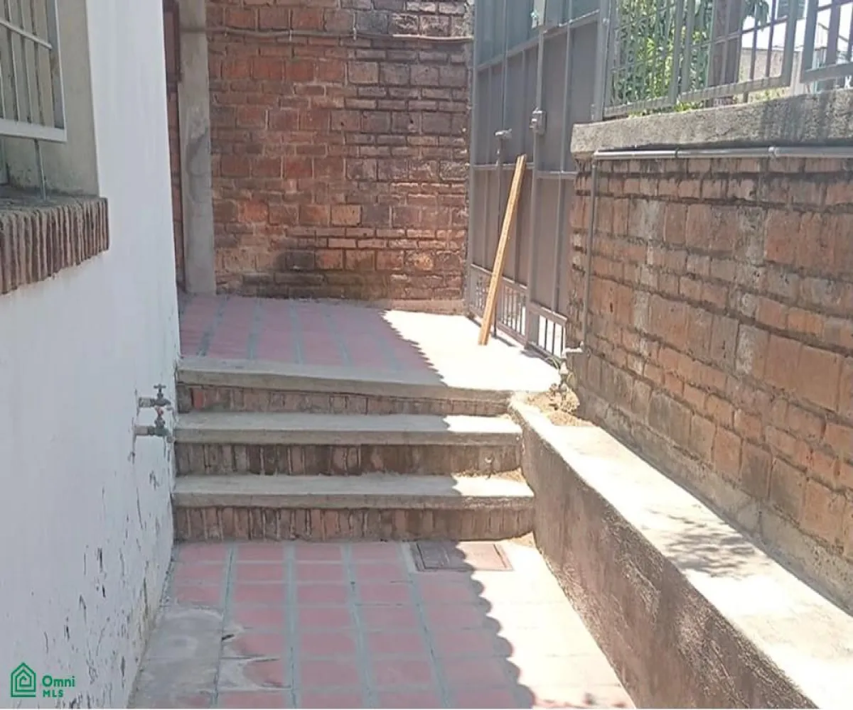 Casa En Venta,Prados Vallarta,A la meseta 140, Zapopan, Jalisco 45020, 6 Habitaciones,3 Baños,A la meseta,2,MX251012581