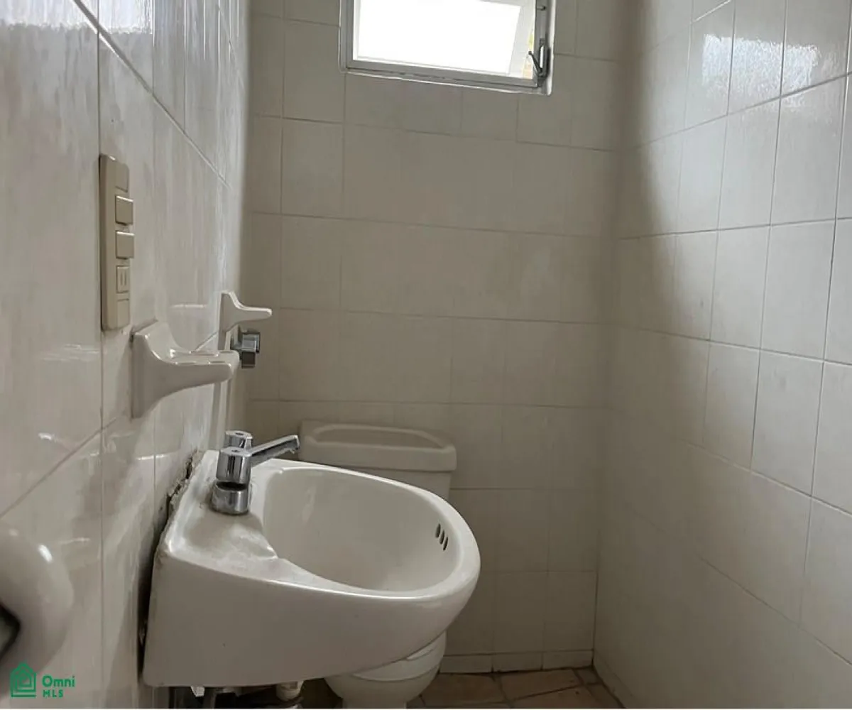 Casa En Venta,Prados Vallarta,A la meseta 140, Zapopan, Jalisco 45020, 6 Habitaciones,3 Baños,A la meseta,2,MX251012581