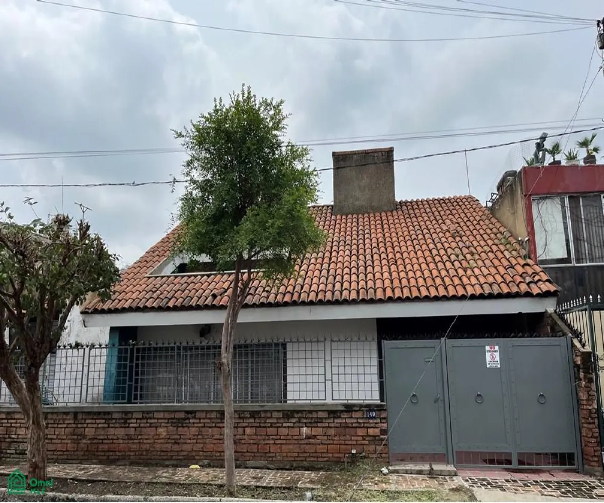 Casa En Venta,Prados Vallarta,A la meseta 140, Zapopan, Jalisco 45020, 6 Habitaciones,3 Baños,A la meseta,2,MX251012581