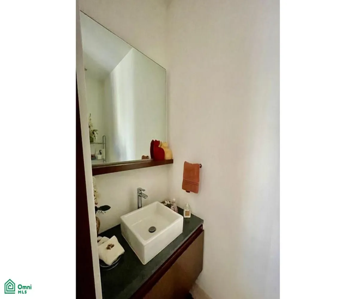 Departamento En Venta,Fraccionamiento Country Club,MAR EGEO 1442, Guadalajara, Jalisco 44160, 3 Habitaciones,4 Baños,MAR EGEO,3,MX251012615